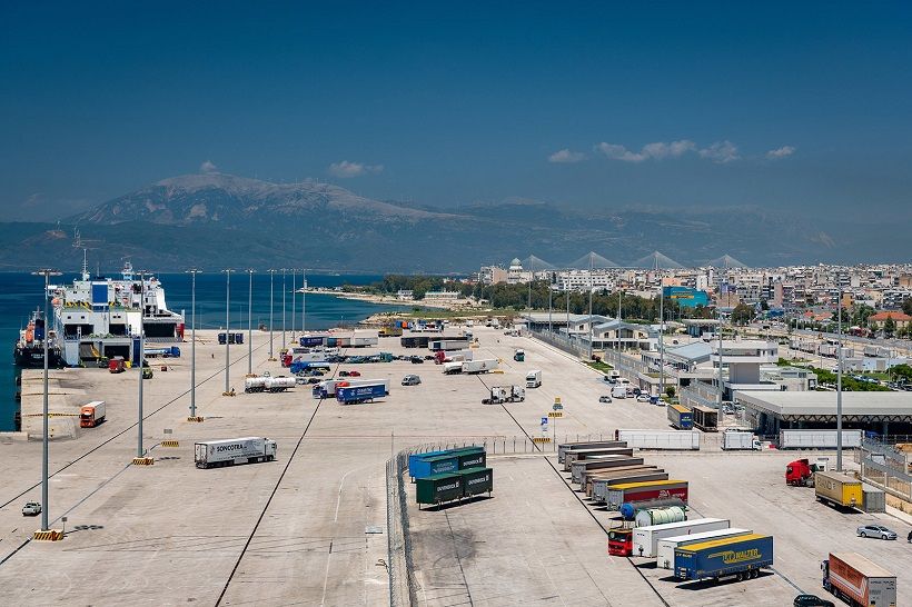 Συνεργασία λιμένων Θεσσαλονίκης και Πάτρας για τις συνδυασμένες μεταφορές