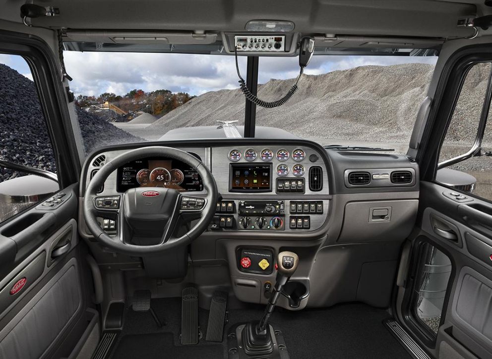 Peterbilt 389: Δίνει συνέχεια στην παράδοση