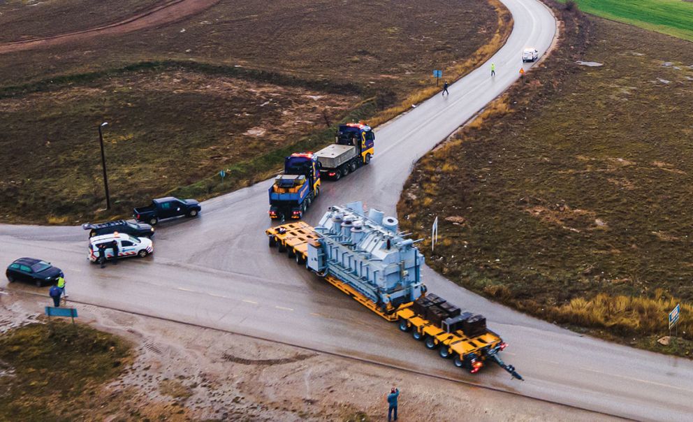 man Stavridis Special Transport & Cranes ειδική μεταφορά