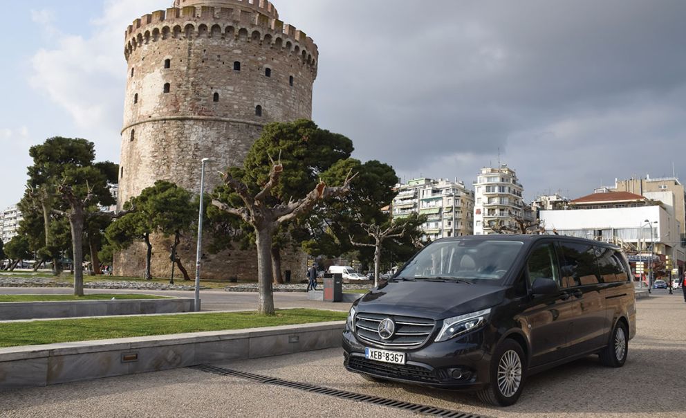evito tourer mercedes benz στον λευκό πύργο