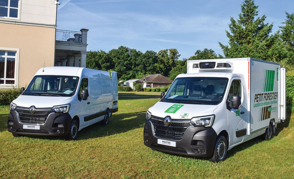 Δοκιμάζουμε τα &nbsp;ηλεκτρικά Renault Kangoo & Master