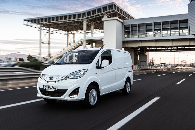 Σε καλή τιμή το ηλεκτρικό βαν BYD με αυτονομία 275 χιλιομέτρων (+video)