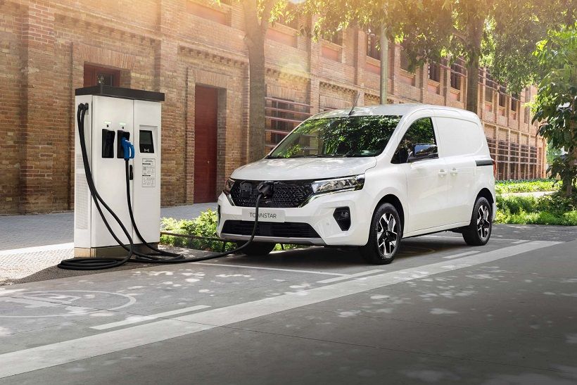Διαθέσιμο το νέο ηλεκτρικό Nissan Townstar. Η τιμή του