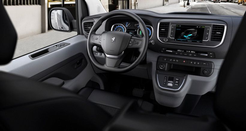 Ηλεκτρικό Peugeot e-Expert με ωφέλιμο 1.275 κιλών