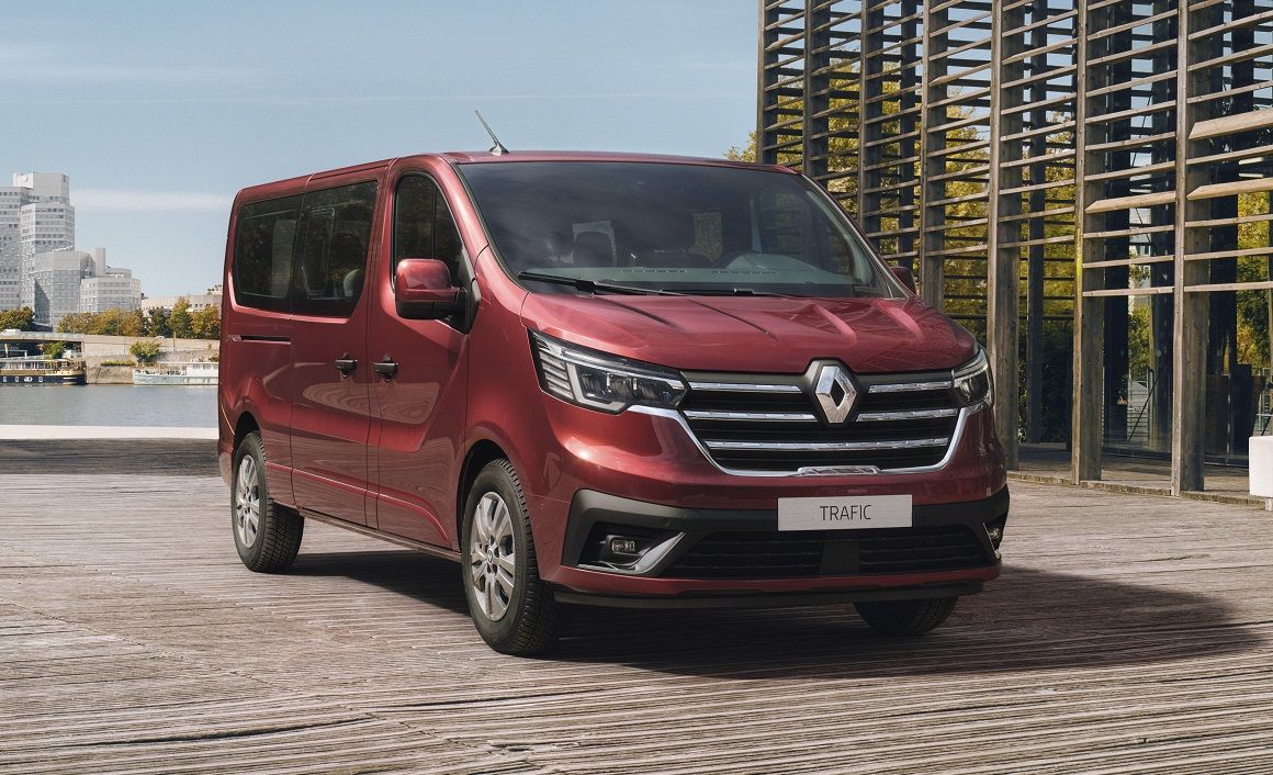 Το ανανεωμένο Renault Trafic Combi.