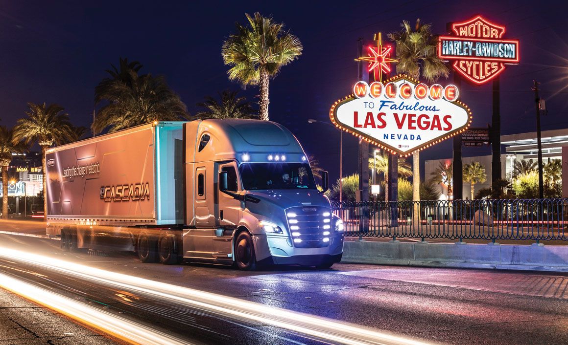 Platooning τέλος για τη Daimler Trucks –το μέλλον απαιτεί τον οδηγό και τη δουλειά που αυτός εκτελεί στο τιμόνι, ίσως και κάποια ηλεκτρικά φορτηγά.