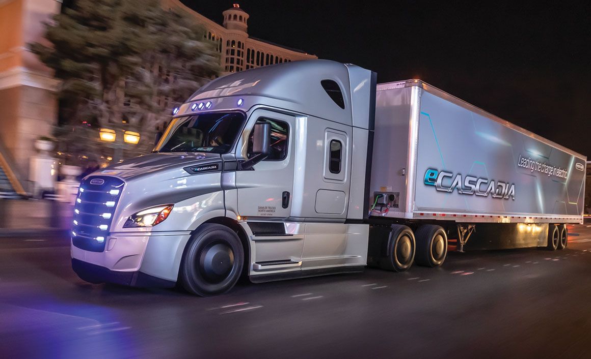 Με ισχύ που αντιστοιχεί σε 730 hp κι αυτονομία πάνω από 400 χιλιόμετρα, το ηλεκτρικό eCascadia θα βγει στην παραγωγή το 2021.