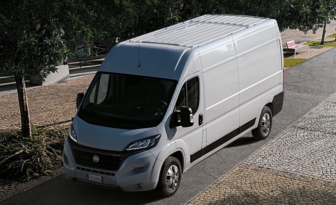Η εξέλιξη του E-Ducato  περιλάμβανε δοκιμές και μετρήσεις στις οποίες αξιοποιήθηκε η οπτική των πελατών. Αναλύθηκαν τα δεδομένα από 28.000 διασυνδεδεμένα οχήματα που διένυσαν συνολικά 50 εκ. χιλιόμετρα. 