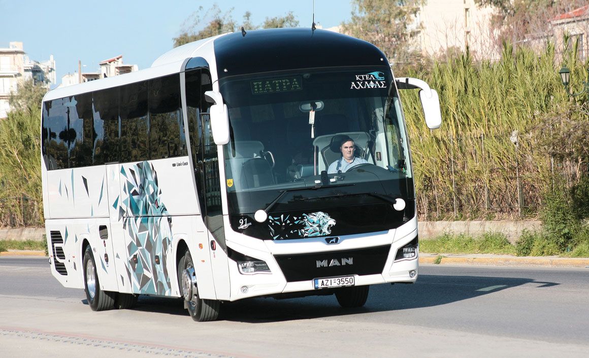 Ο D26 των 460 των 460 hp συνδυάζεται με πιο μακριά τελική σχέση μετάδοσης και συνδυάζει γεμάτες επιταχύνσεις από στάση κι εν κινήσει με αυξημένη αποδοτικότητα
