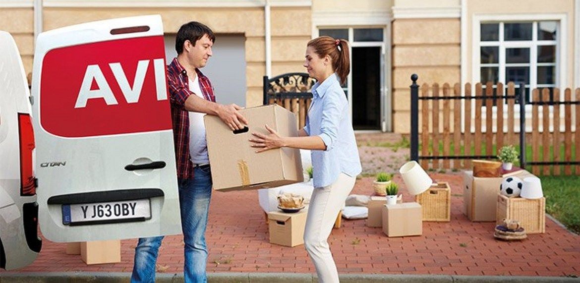 Την προηγούμενη χρονιά η Avis προχώρησε στην αγορά 10.000 νέων οχημάτων, αριθμός που αναλογεί περίπου στο 10% των ταξινομήσεων της ελληνικής αγοράς.