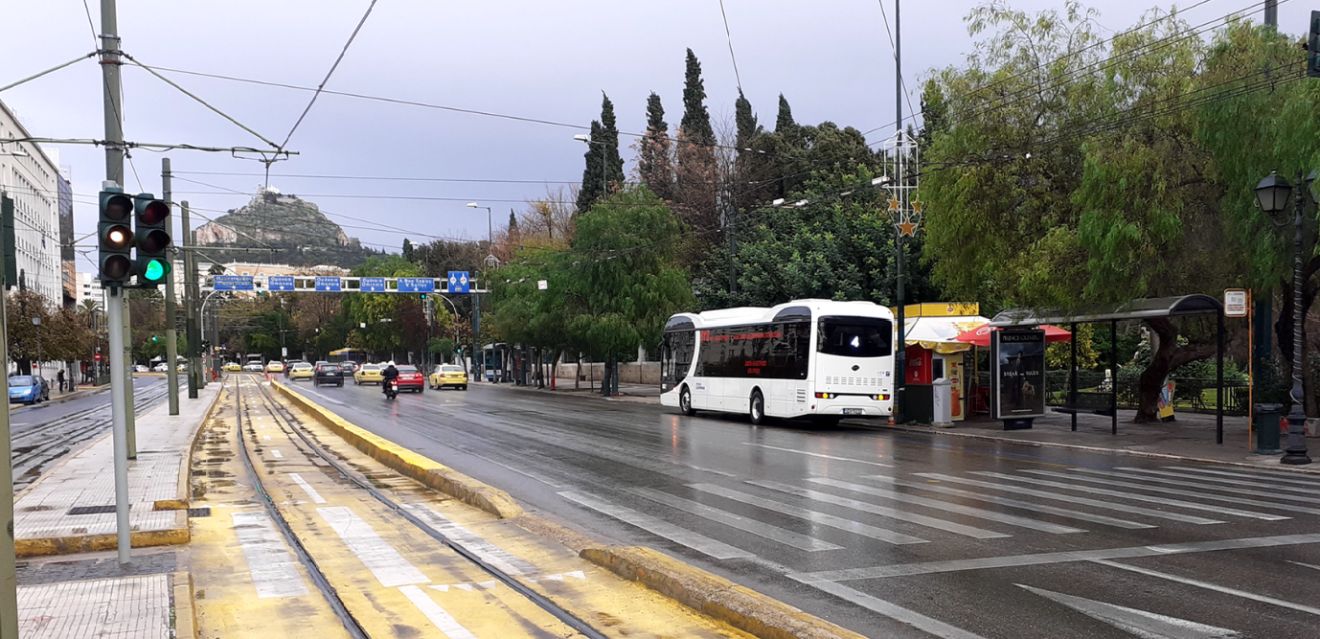 Το σύγχρονο ηλεκτρικό όχημα της BYD εντάσσεται από σήμερα και για ολόκληρο τον Ιανουάριο στη γραμμή 2 Κυψέλη-Παγκράτι-Καισαριανή