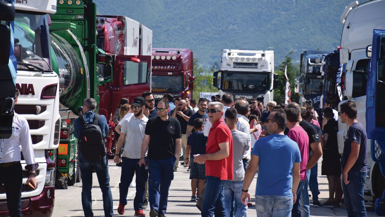 Στη φετινή εκδήλωση συγκεντρώθηκε το ποσό των 5.270 ευρώ το οποίο δόθηκε στην κόρη συναδέλφου η οποία αντιμετωπίζει πρόβλημα υγείας. 
